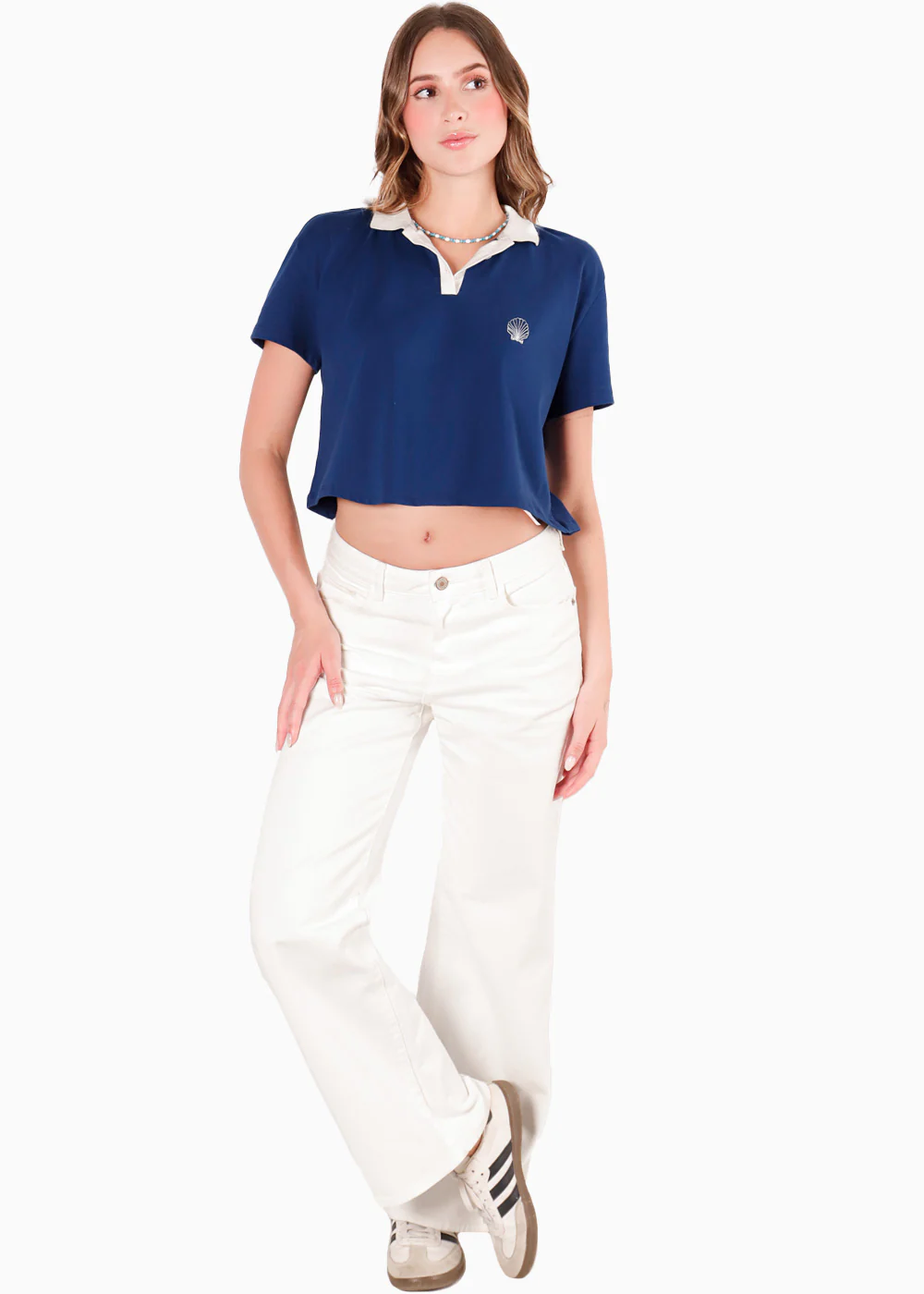 Camiseta tipo polo cropped con perilla, cuello en contraste y bordado - GERBERA - Image 3