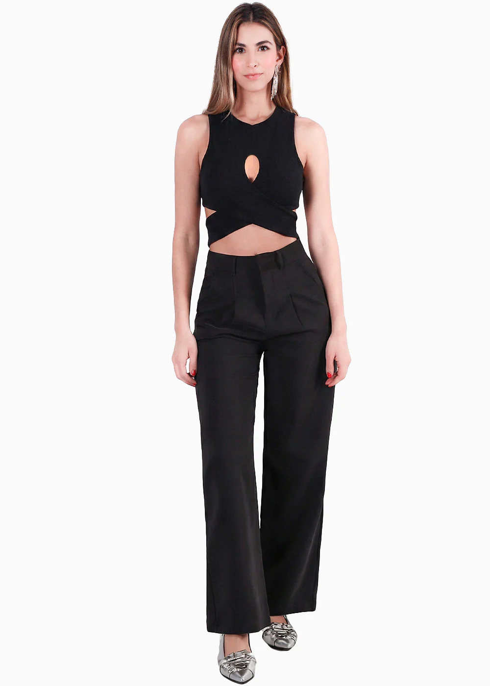 Crop top ajustado con cruce y hueco en escote - MIAMI.NEGRO - Image 3